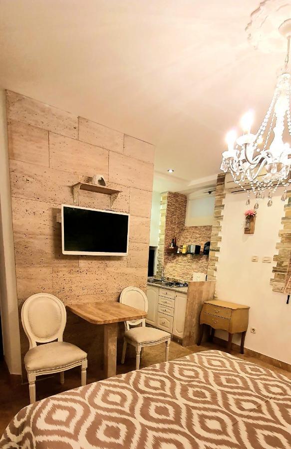 Split Studio A Priori Apartment Ngoại thất bức ảnh